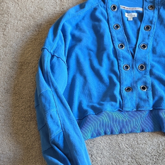 Pilcro Blue Kamrie Popover Top Size Small - Picture 6 of 10